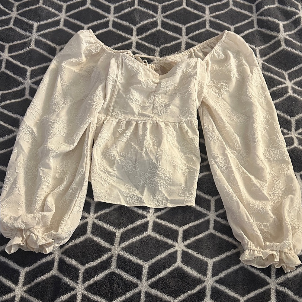Ivory Floral Embroidered Puff Sleeve Crop Top